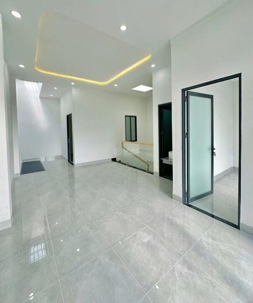 Cần bán Nhà trong hẻm 140m²