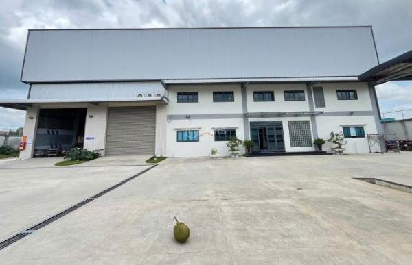 Cho thuê kho xưởng ngoài KCN Bến Lức, Long An, khuôn 🏣 viên: 4.000m2, xưởng: 2.200m2, PCCC