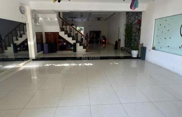 Chủ cần bán Nhà mặt phố 80m²