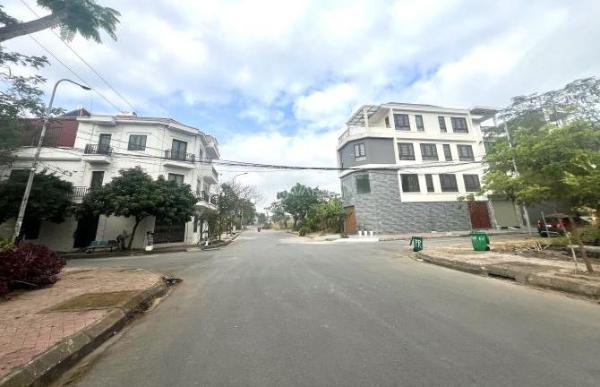 Chủ cần bán Đất nền riêng lẻ 60m²