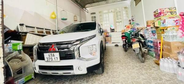 Nhà cũ C4 KQH Cách Hồ Xuân Hương chỉ 1km Giá chỉ 🏘️ 5,7 tỷ