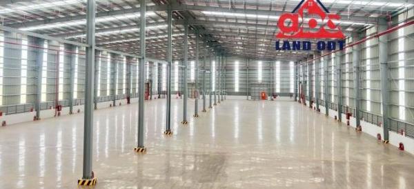 Nhà Xưởng Xây Dựng Sẵn 🏦 - Trống Xưởng Cho Thuê Dài. Tổng diện tích đất : 7480m2.Chỉ 4,2$/m2