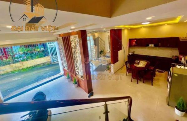 Bán Nhà Ngay Trung Tâm Đường Vạn Hạnh, P8, Đà Lạt 👍 - 7,4 tỷ