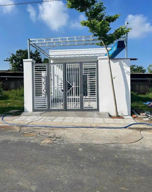 🌟 bán nhà bình minh , đồng nai - giá 1,55 👍 tỷ, có hợp đồng thuê 36tr/năm