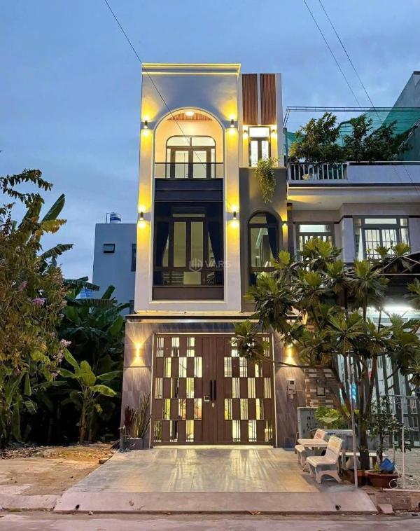 Siêu hot nhà 🏠 đẹp giá rẻ ngay trung tâm thủ dầu một - giá chỉ 3.6 tỷ