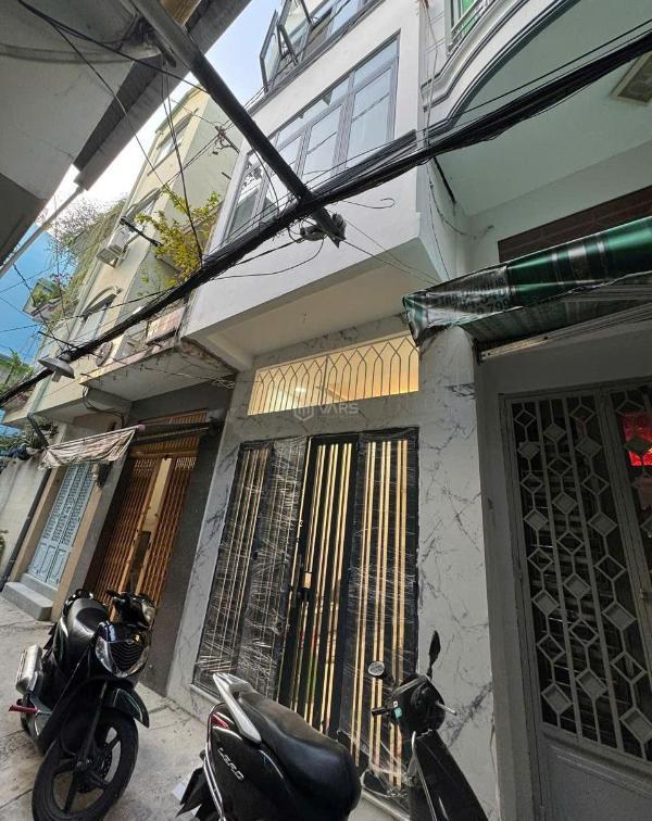 Bán Nhà trong hẻm 30m²