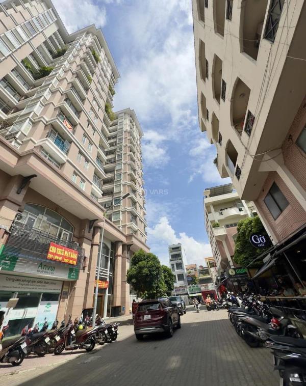 Ngay nhà thi đấu phú 👍 thọ - lý thường kiệt, q11 hẻm ôtô - 288m² chỉ 4x tỷ