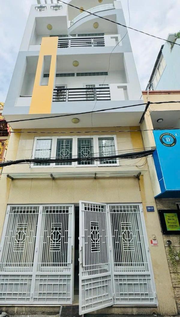 Cần bán Nhà trong hẻm 79m²