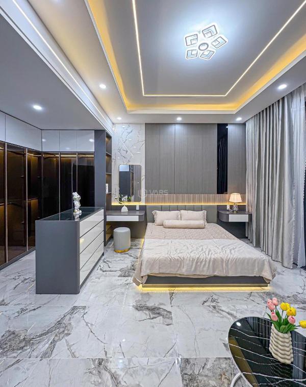 Bán nhà 🏡 1 trệt 2 lầu nội thất cao cấp kdc hồng loan gần siêu thị go giá 5,95 tỷ