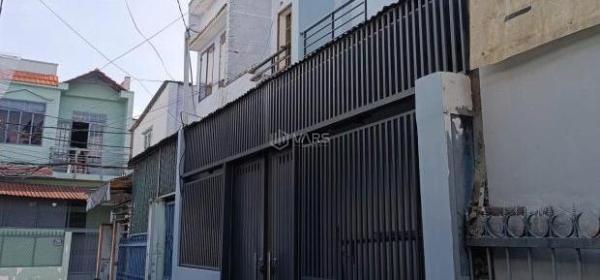 Nhà có chỗ đậu ô tô, gần chung cư Ruby Nguyễn Sỹ Sách, 🏘️ 3.45 tỷ