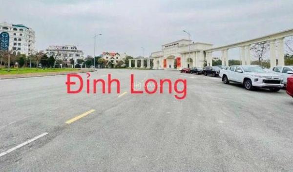 Bán Đất nền riêng lẻ 878m²