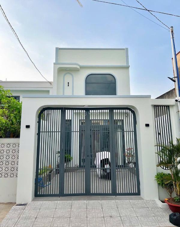 Cần bán Đất nền riêng lẻ 100m²