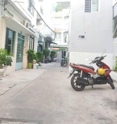 Cần bán Nhà mặt phố 279m²