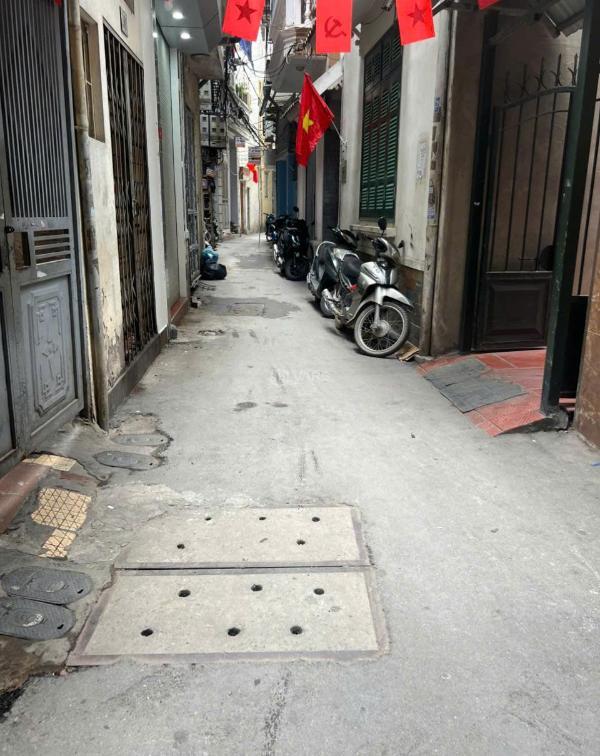 Chủ cần bán Nhà trong hẻm 50m²