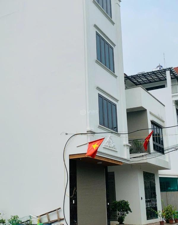 Bán nhà phân lô 76m² mt5m phố lạc trung, hai bà trưng gara 2 ô tô, 🏢 kd tốt