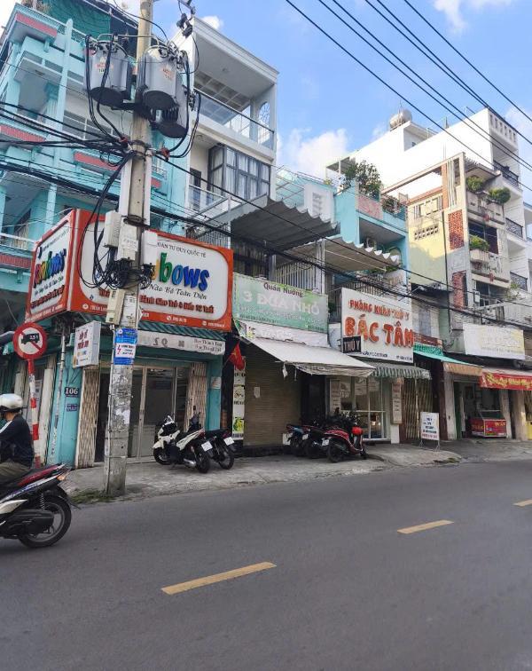 Bán nhà mặt tiền lạc long quân p.3 quận 11, giá cực 🔥 tốt