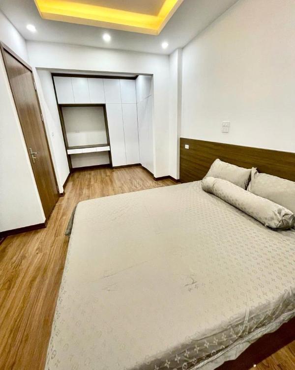An dương vương 30m², 5 tầng, mt 4.86m, 8.4 tỷ 👍 ô tô đỗ cổng, nhà đẹp nở hậu