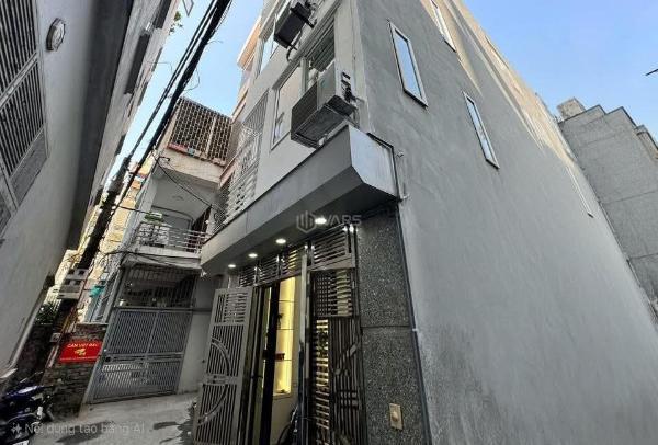 Bán nhà mỹ 🏚️ đình mặt ngõ lô góc dân xây 40m2 x 4 tầng, sổ đỏ giá 9.3 tỷ có tl