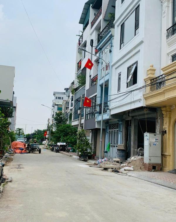 Nhà 🏬 đẹp phố tân mai,lương khánh thiện,sát hồ đền lừ,đầy đủ nội thất ở,cho thuê