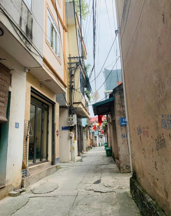 Bán nhà 5 🏠 tầng đẹp,ngõ thông,oto cách 5m gần phố kim ngưu,yên lạc,hai bà trưng