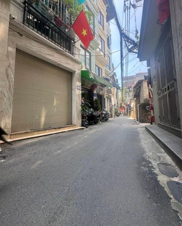 Bán nhà giải phóng, 🔥 hn, dt 35 m2, 5 tầng, giá bán 9.5 tỷ 🔥mô tả: ☀️ nhà thoáng