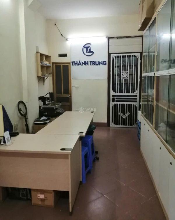 Cho thuê Nhà mặt phố 18m²