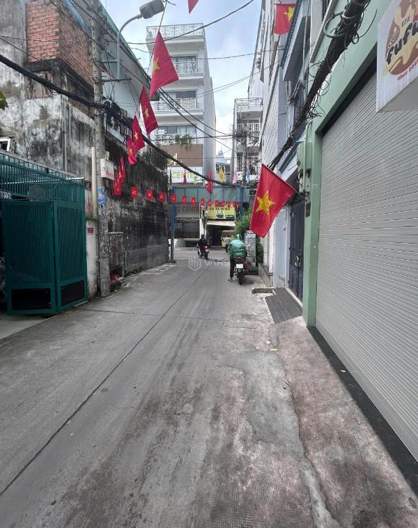 Chủ cần bán Nhà trong hẻm 82m²