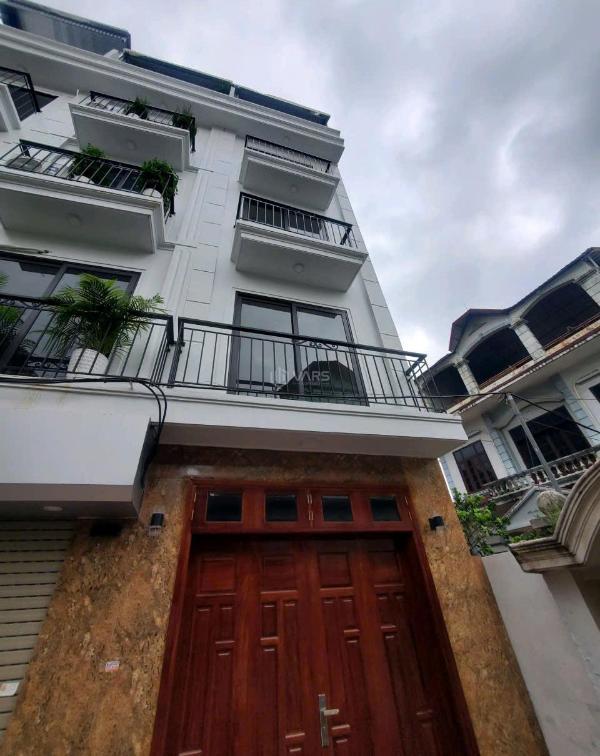 Bán nhà bát khối,cự khối 5 tầng,34m oto đỗ cửa nhỉnh 🏠 5 tỷ