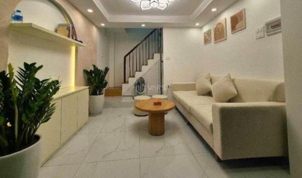 ĐỘI CẤN 16M 5 TẦNG 3 NGỦ GIÁ 4 TỶ 600 NGÕ 🏘️ THÔNG,RỘNG,KINH DOANH