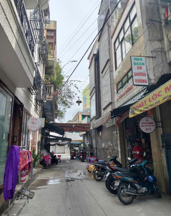 Bán nhà 3 tầng sát mặt tiền đường trần 🆘 phú quận 5