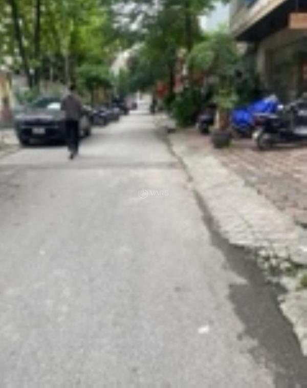 Bán Nhà mặt phố 60m²