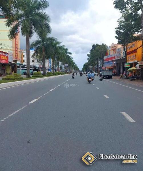 Cần bán Nhà mặt phố 309m²
