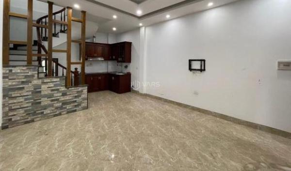 TRẦN CUNG 30M2 – 5 TẦNG – NGÕ NÔNG 🏤 THÔNG – 7.4 TỶ