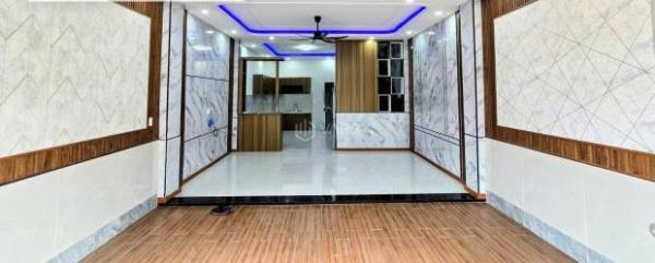 Bán Nhà trong hẻm 64m²