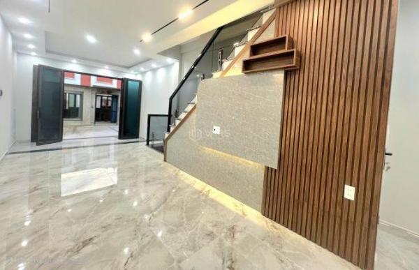 SIÊU PHẨM NHÀ 3 TẦNG MỚI XÂY – QUỲNH 🏦 CƯ, HỒNG BÀNG, HẢI PHÒNG