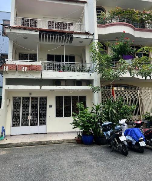 Nhà HXH 8m đường Thành Thái p12 Quận 10, 6x18 3 tầng giá 🏘️ chỉ 28,5 tỉ TL