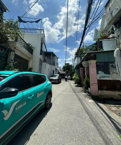Chủ cần bán Nhà trong hẻm 72m²