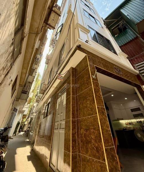 Bán Nhà mặt phố 38m²