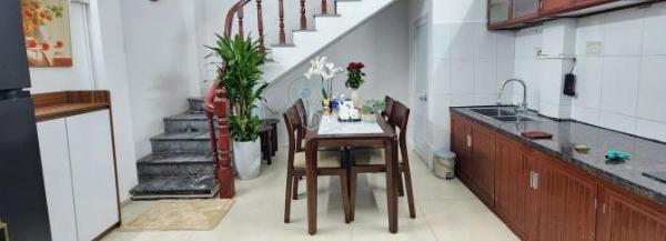 HƠN 4 TỶ CHỦ BÁN GẤP CĂN NHÀ 🏘️ BẠCH MAI 5 TẦNG ĐẸP Ở NGAY - SÂN ĐỂ ĐƯỢC 2 XE MÁY