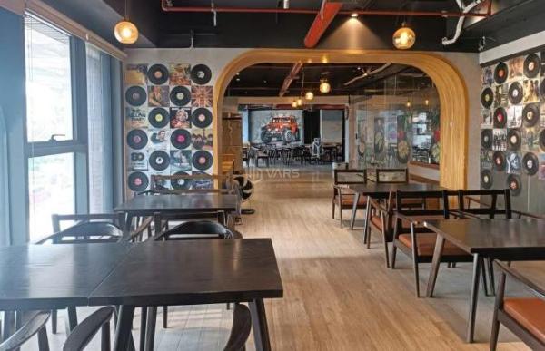 Cho thuê sàn thương 🏠 mại dịch vụ Định Công DT 400m2,MT 20m,Giá thuê:80tr/tháng