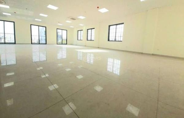 Cho Thuê Tầng 4 Riêng Biệt 240m² – Hoà Mã, Hai Bà Trưng, Giá 🏘️ 60 Triệu/Tháng