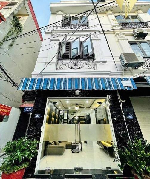 Bán nhà Miếu Hai Xã ,Dư Hàng Kênh , Lê Chân. 4,95 tỷ , 🏤 3 tầng , 50m .