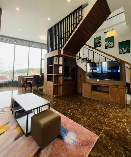 🏡 Nhà Phố Mặt Tiền Cổ Loa – Diện Tích Rộng 84m² – Trung Tâm Đà 🏚️ Lạt 🏡