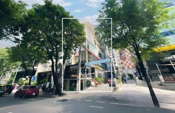 Cho thuê nhà mặt tiền số 8A Lê Thánh 🏚️ Tôn, Phường Bến Nghé, Quận 1,TP Hồ Chí Minh dt: 6x22m