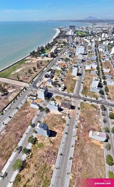Bán 🏠 lô A3 biển khu phố biển rạng đông mặt sau mậu thân giá chỉ 8ty2