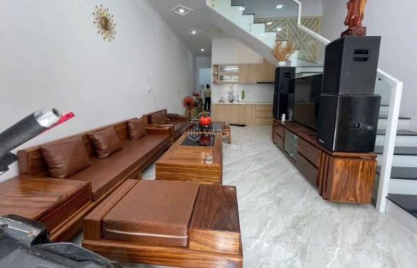 - 📣 🔥 BÁN NHÀ MẶT TIỀN ĐƯỜNG 10 M - 🏠 Vị trí: TĐC 3, Khu đô thị mới Phước Long - 🧭 Hướng: