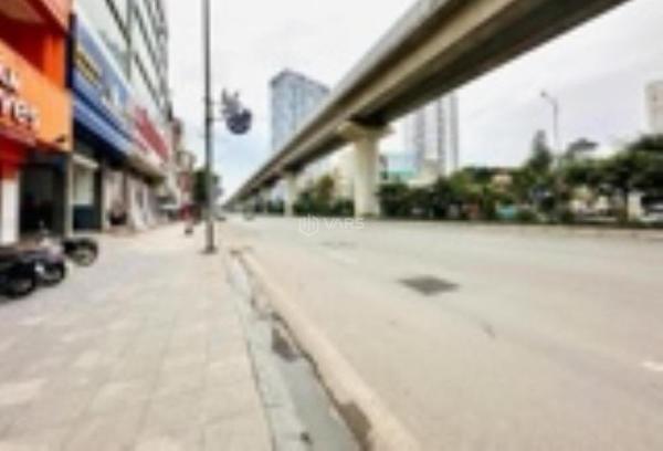 Mặt phố quang trung - 5 tầng 🏠 mới mặt đường 20m siêu kd - giá 1x tỷ