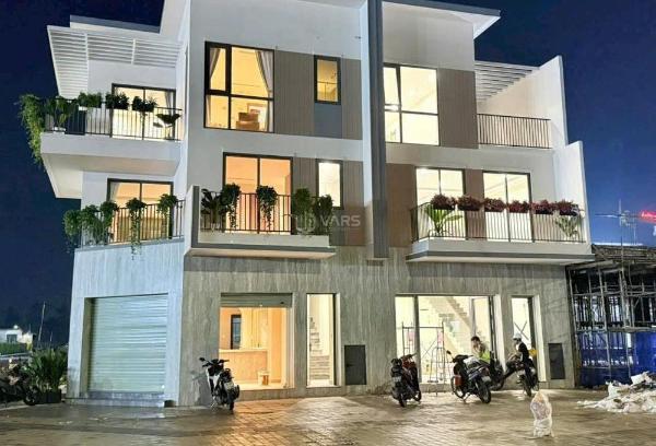 Shophouse mặt tiền ☘ kinh doanh ngay trung tâm hành chính chỉ 1 tỷ 5