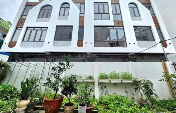 Bán Nhà trong hẻm 45m²