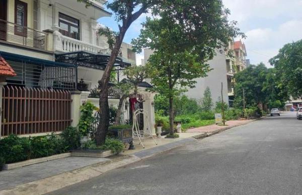 Cần bán Đất nền riêng lẻ 131m²